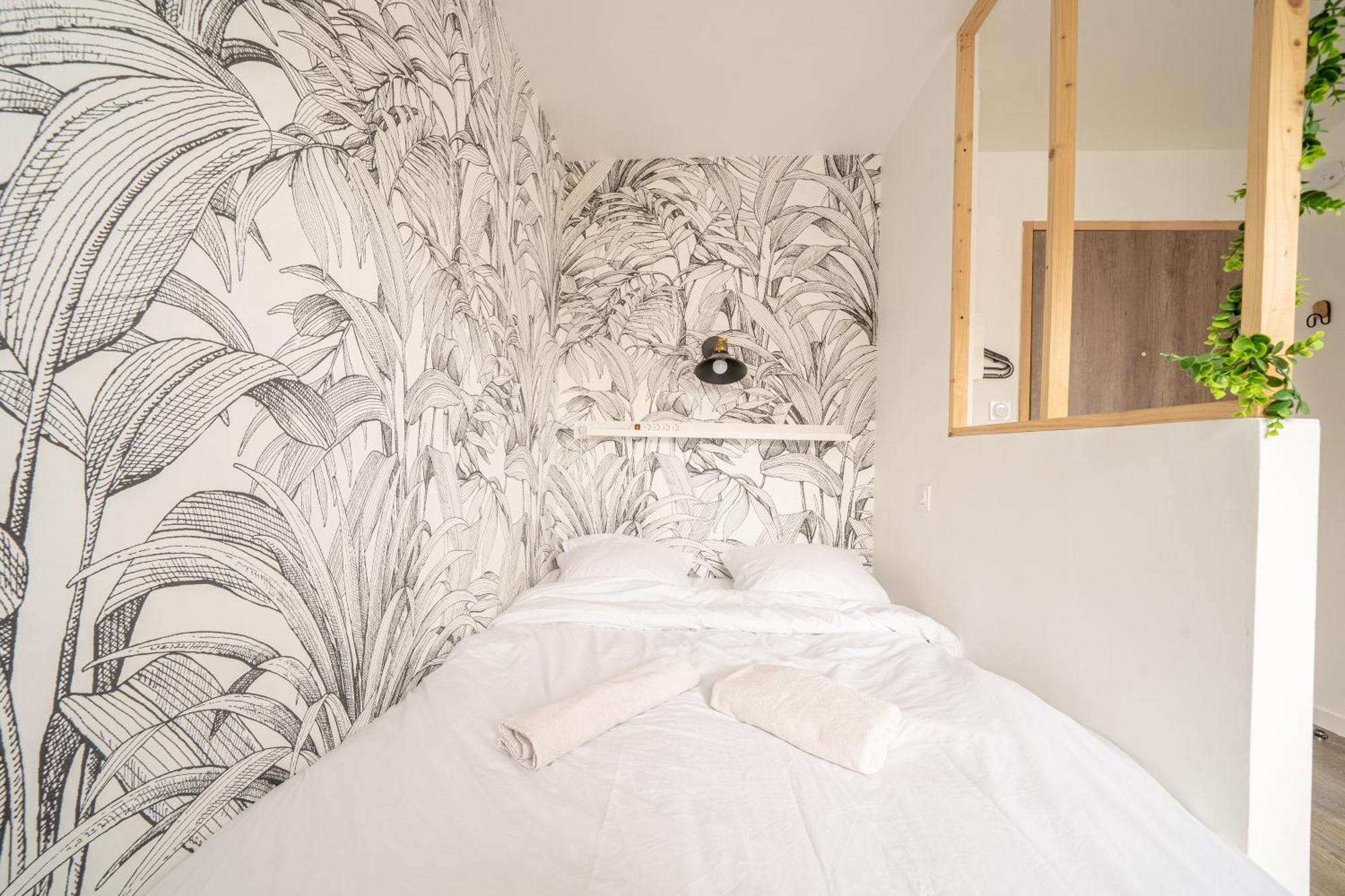 Suite Le Studio Litchi Baigne De Lumieres & Proche Des Plages Saint-Nazaire  Exterior photo